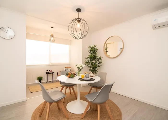 P&h 公寓 蓬塔德尔加达